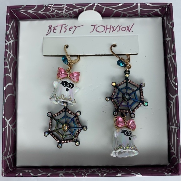 Betsey Johnson White Ghost Halloween Earrings NWT - Picture 1 of 6